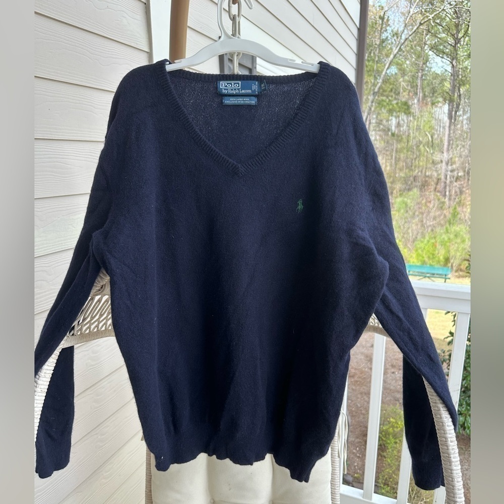 100% wool polo sweater - Picture 1 of 3